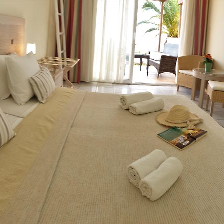 Erytha Hotel & Resort Chios Karfas Bagian luar foto