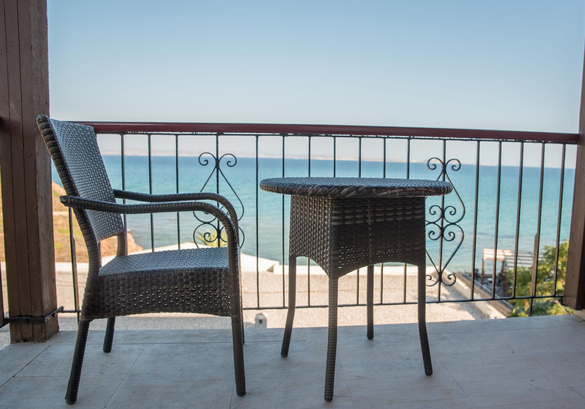 Erytha Hotel & Resort Chios Karfas Bagian luar foto